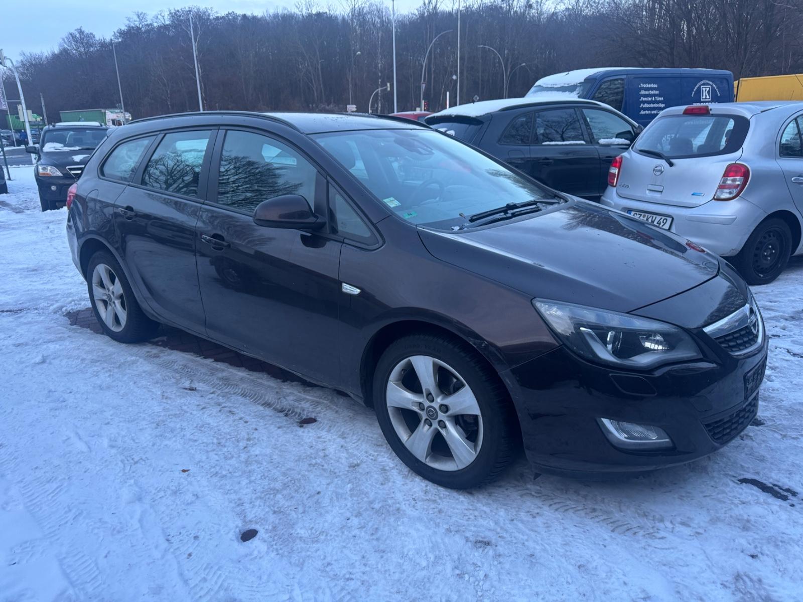 Opel Astra J Sports Tourer Edition *EURO 5* NAVI*