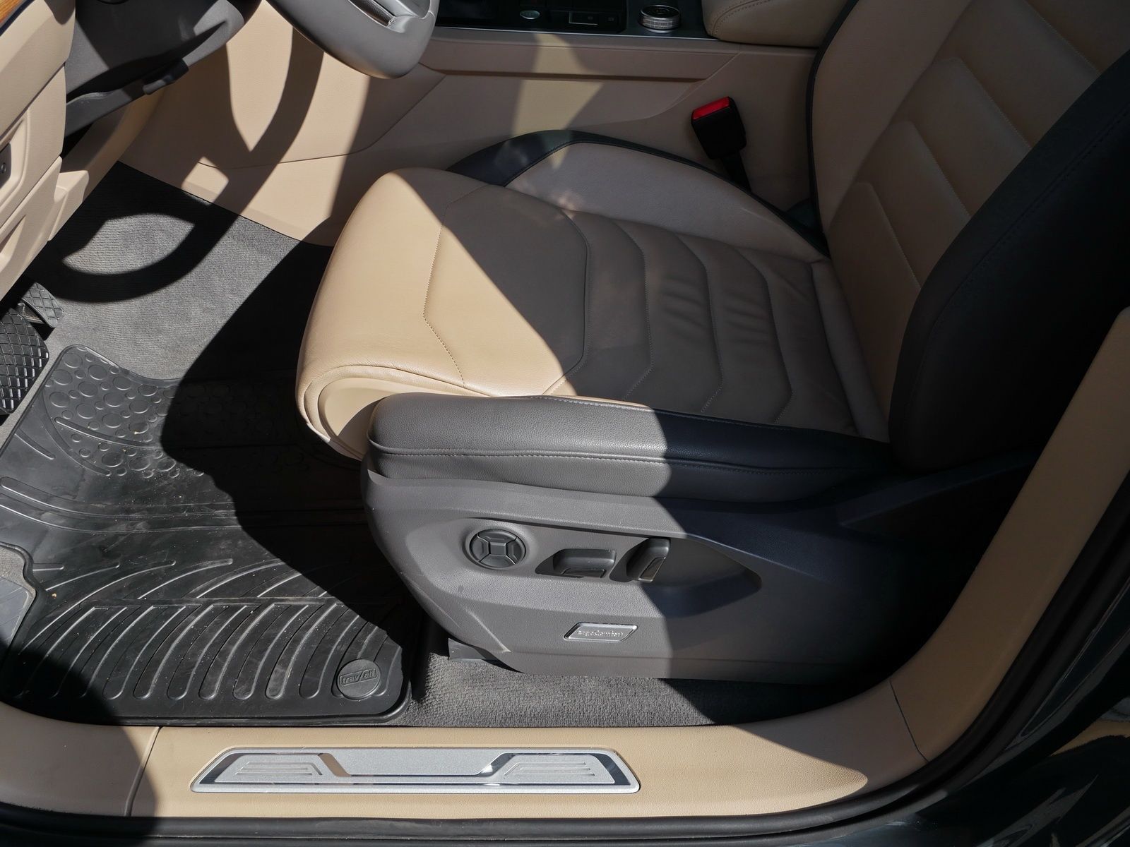 Volkswagen Touareg - Bild 21