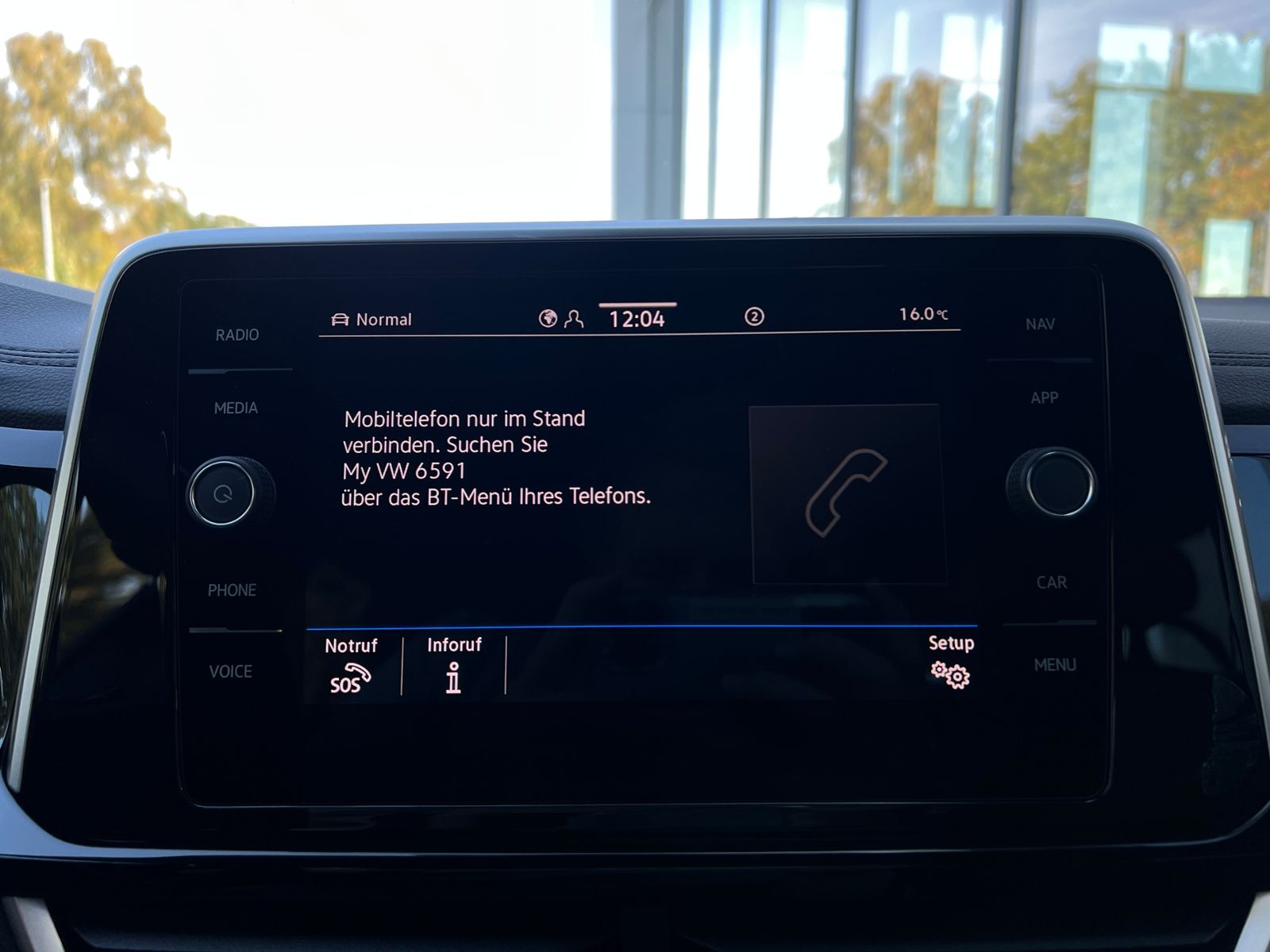 Fahrzeugabbildung Volkswagen T-Roc R-Line 1.5 TSI DSG *AHK, LED, Navi, Kamera