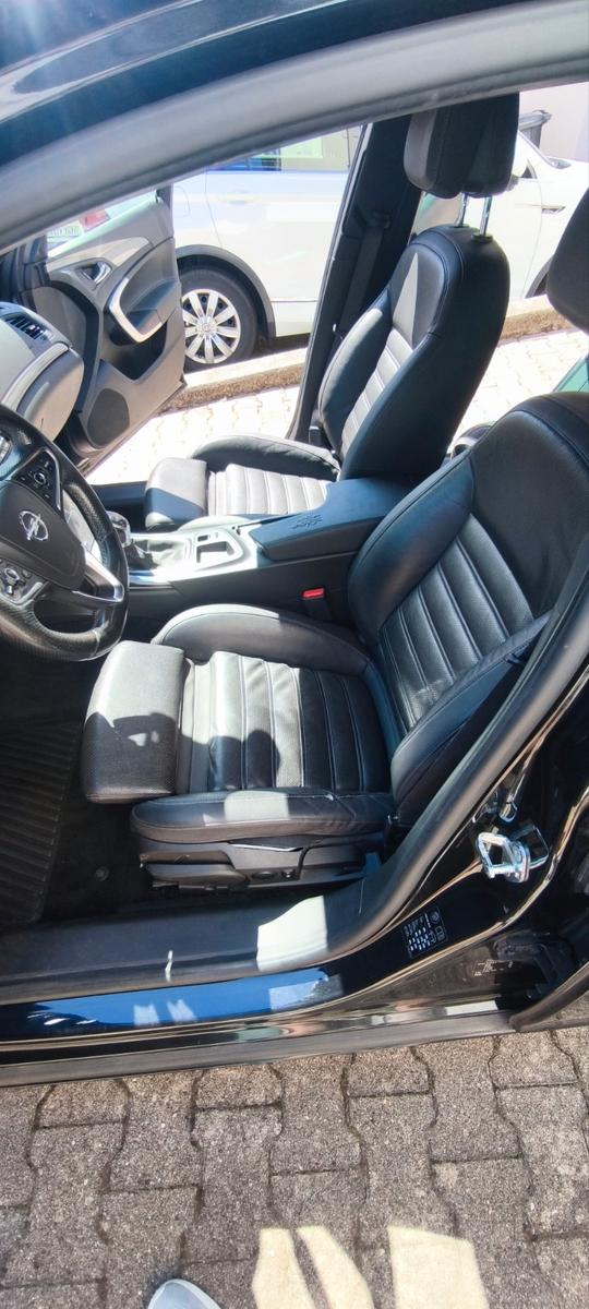 Opel Insignia ST 2.0 CDTI