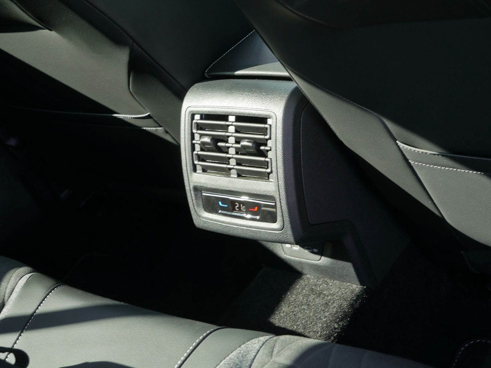 Volkswagen Golf - Bild 17