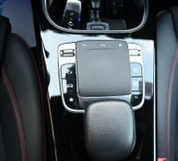 MERCEDES-BENZ CLA 220 AMG Line Leder Navi Autom. Cam LED