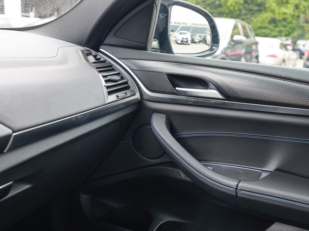BMW X4 40d xDrive FACEL. HUD 360° LASER LED STANDHZ foto 23
