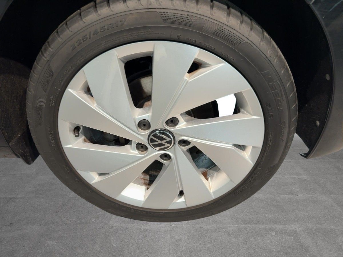 Volkswagen Golf - Bild 12