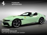 Ferrari 12Cilindri Spider verde pallido*painted shields* - Ferrari Gebrauchtwagen in Berlin