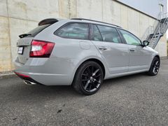 SKODA Octavia Combi RS 2.0TDI 184PS LED Navi DAB