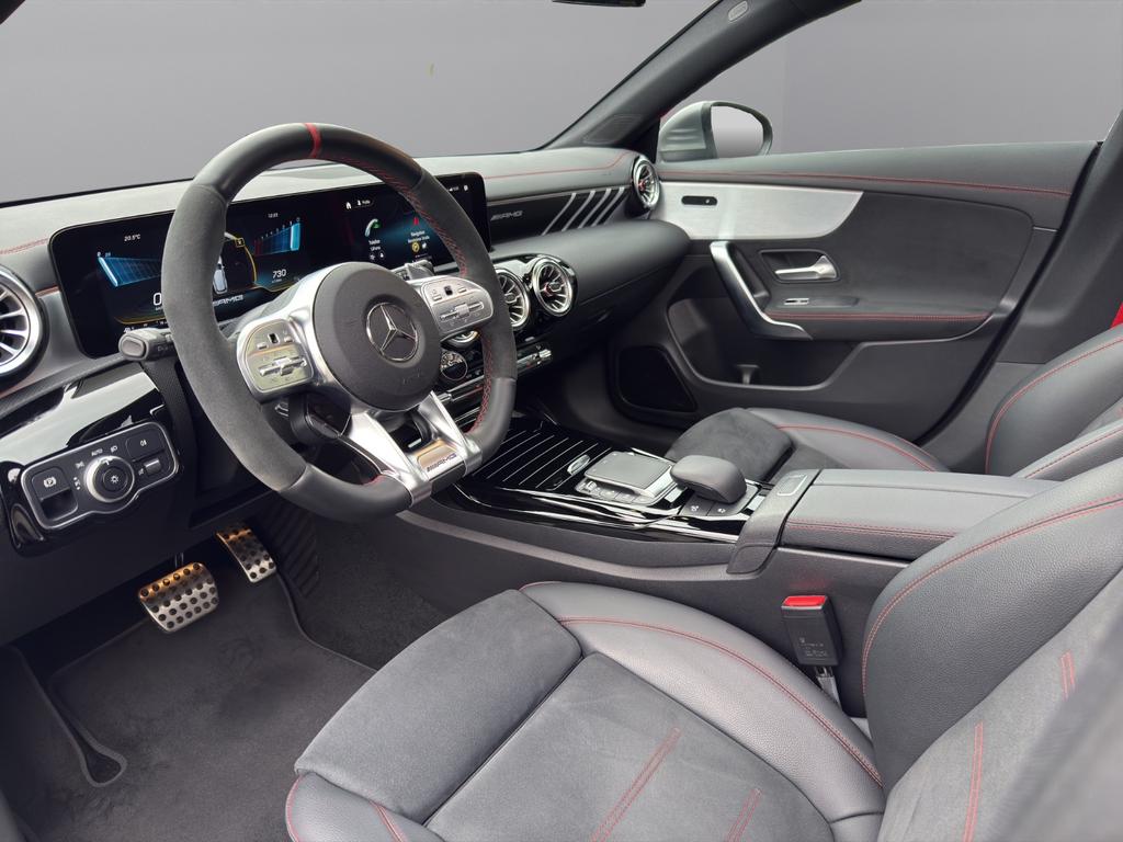 Mercedes-Benz CLA 45 AMG Shooting Brake