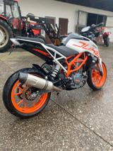 KTM Duke 390 - KTM VON 251 BIS 500 CCM