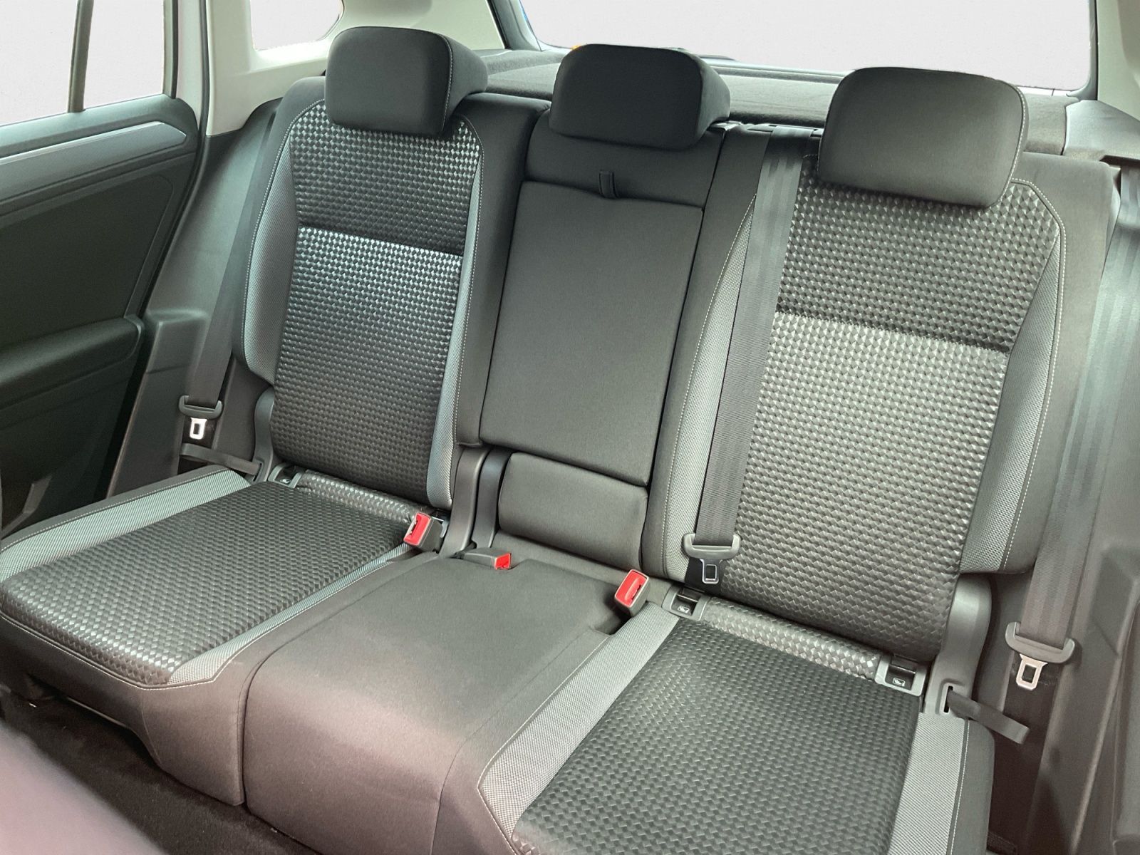 Volkswagen Tiguan - Bild 14