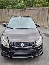 Suzuki SX4 - BJ 28.10.2012 mit nur 126678 ... - Suzuki SX4 von privat