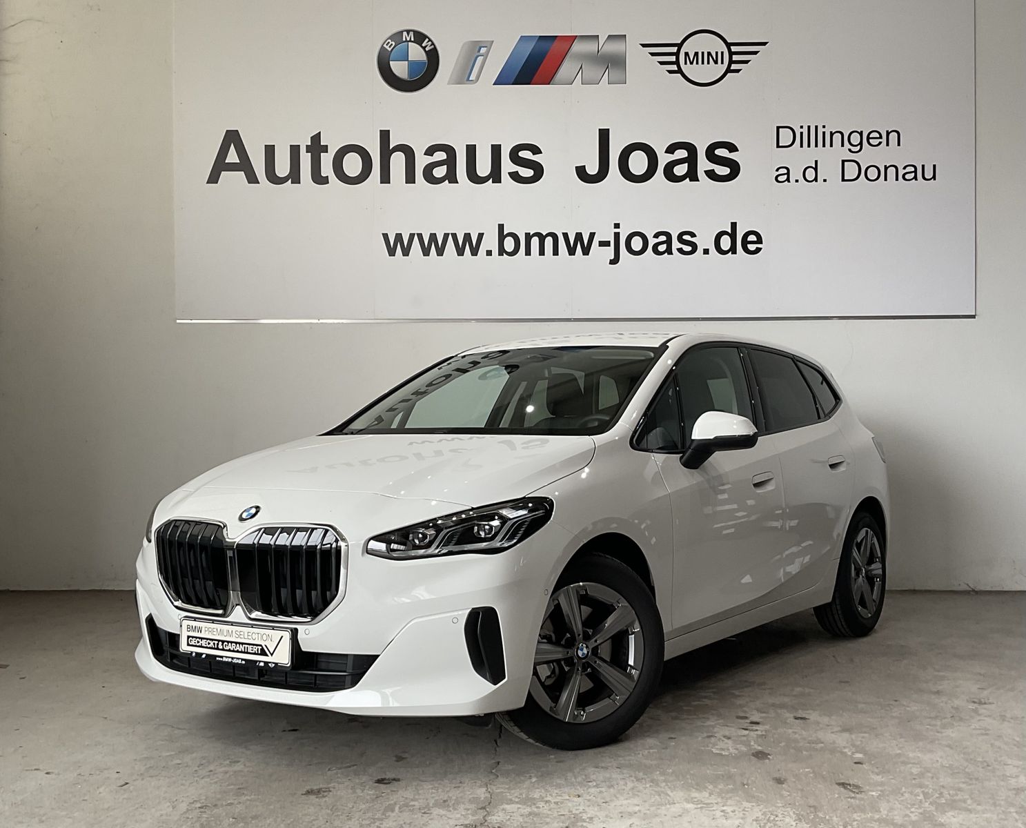Fahrzeugabbildung BMW 220i |Anhängerkupp. |Lenkradheizung |Harman Kard