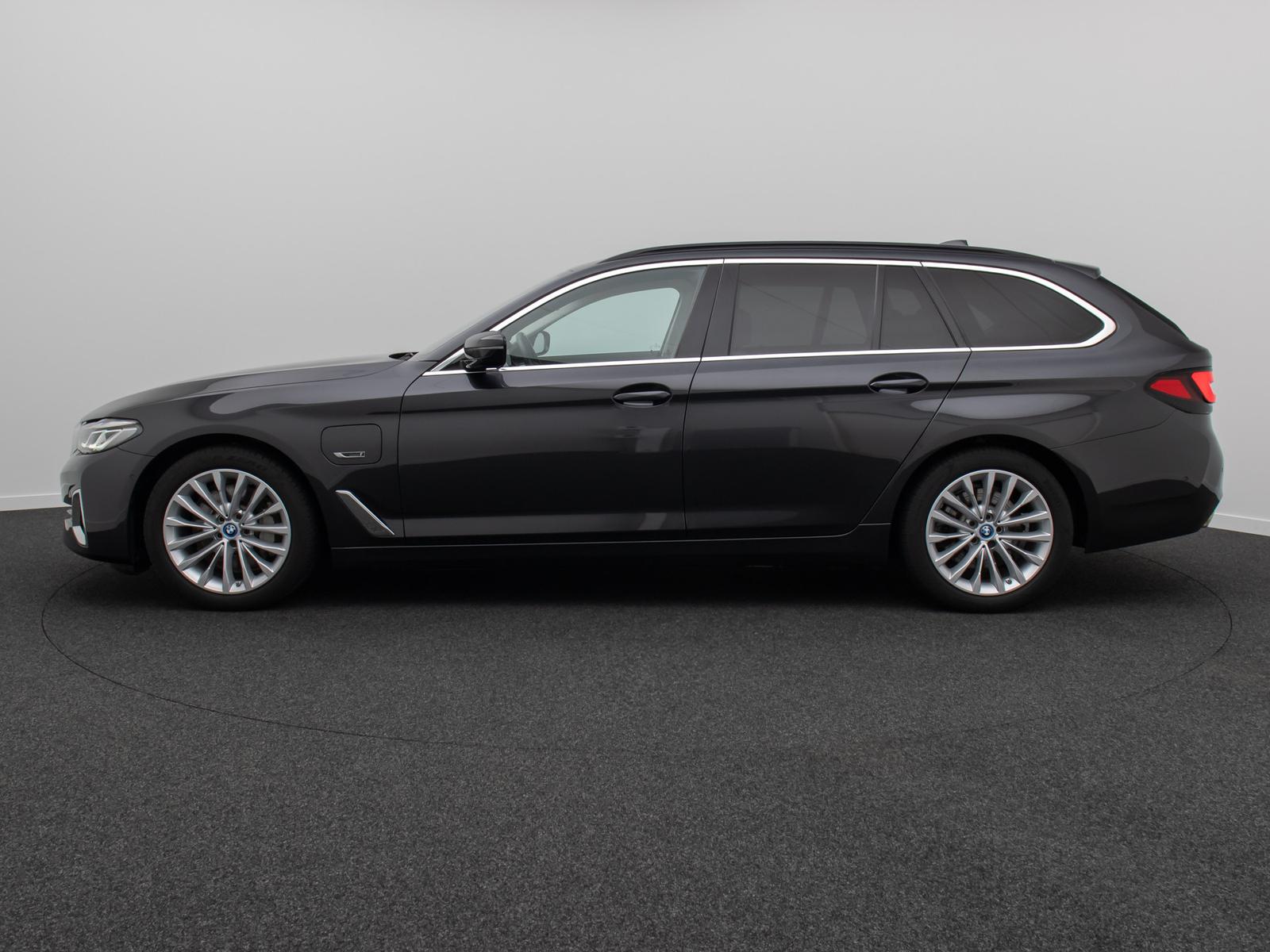 BMW 530e Luxury Line DAB H/K 4xKlima Alarm AHK Sport