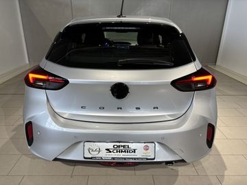 Fotografie 10 des Opel Corsa 1.2 Direct Injection Turbo GS