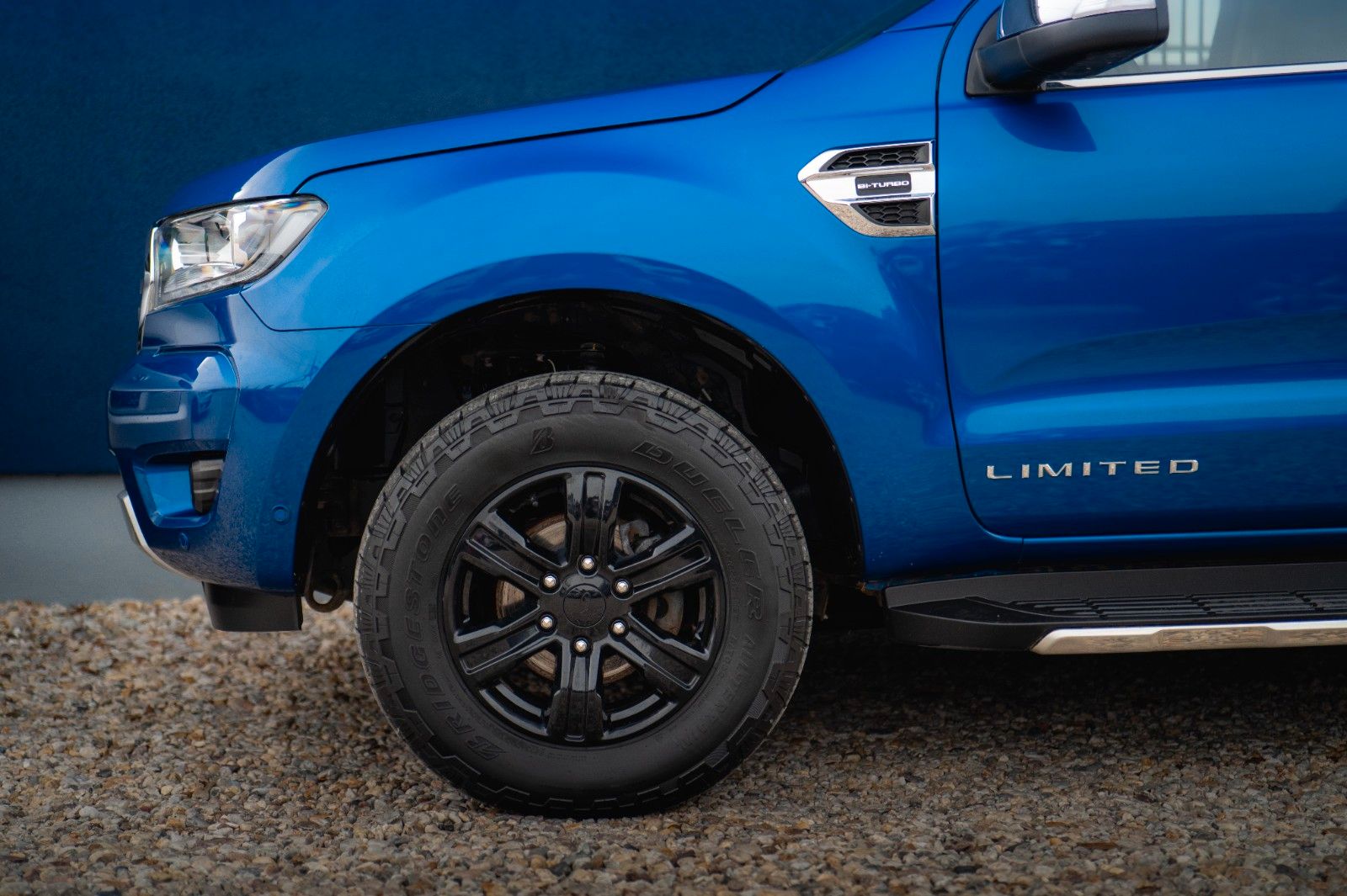 Fahrzeugabbildung Ford Ranger Limited Doppelkabine 4x4 *ACC*LED*DAB*