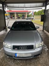 Audi A4 S line 1.8 T Quattro Tüv 1 Jahre - Audi A4 aus 2003: Line