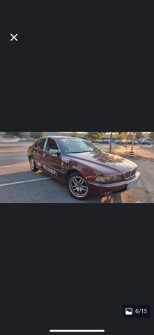 BMW 523i 