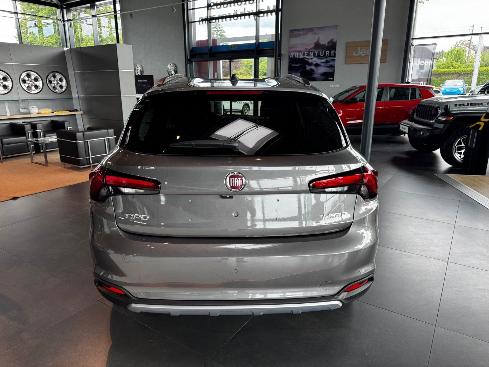 Fahrzeugabbildung Fiat FIAT TIPO MY23-CROSS 1.5 GSE KAMERA SITZH ACC