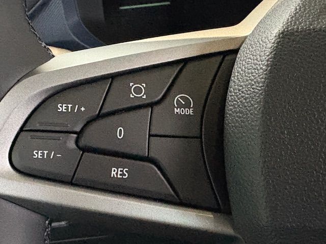 Fahrzeugabbildung Dacia Bigster Expression TCe 140