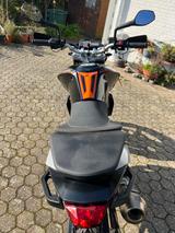 KTM 690 Duke - KTM 690 DUKE