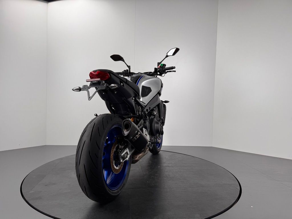 Fahrzeugabbildung Yamaha MT-09 SP *TOP-ZUSTAND *AKRAPOVIC