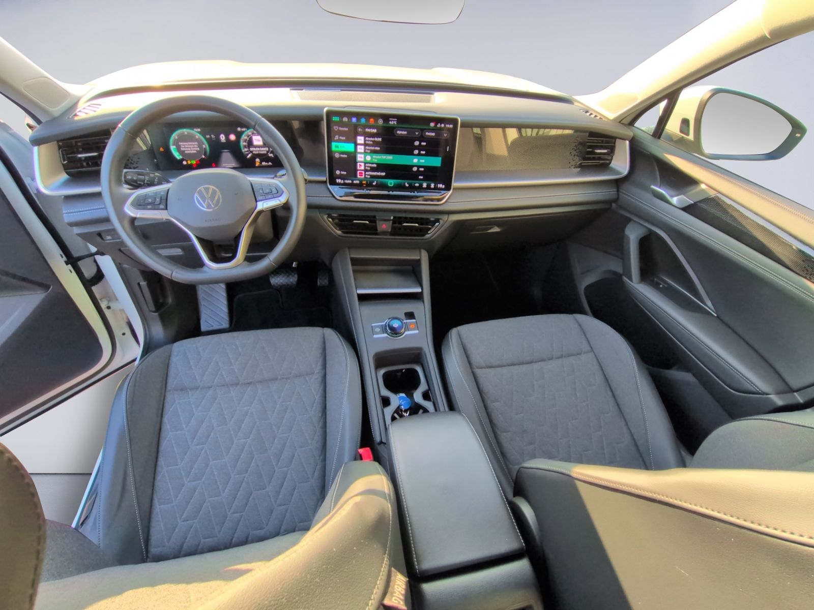 Tayron 2.0 TDI DSG Life PANO+KAMERA+AHK