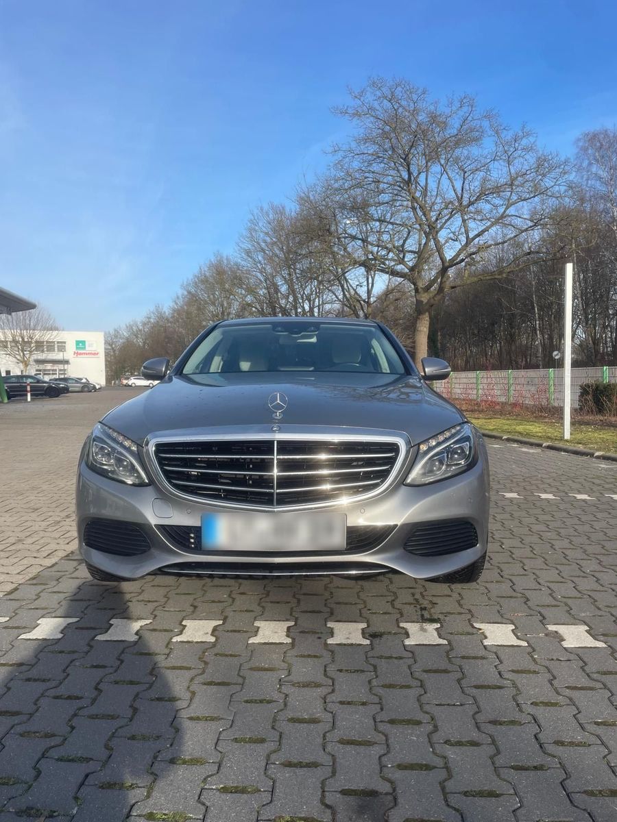 MERCEDES-BENZ Mercedes C220