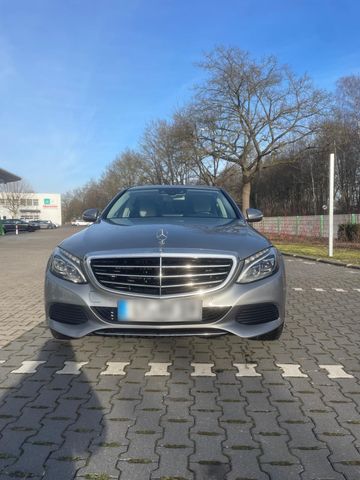 MERCEDES-BENZ Mercedes C220
