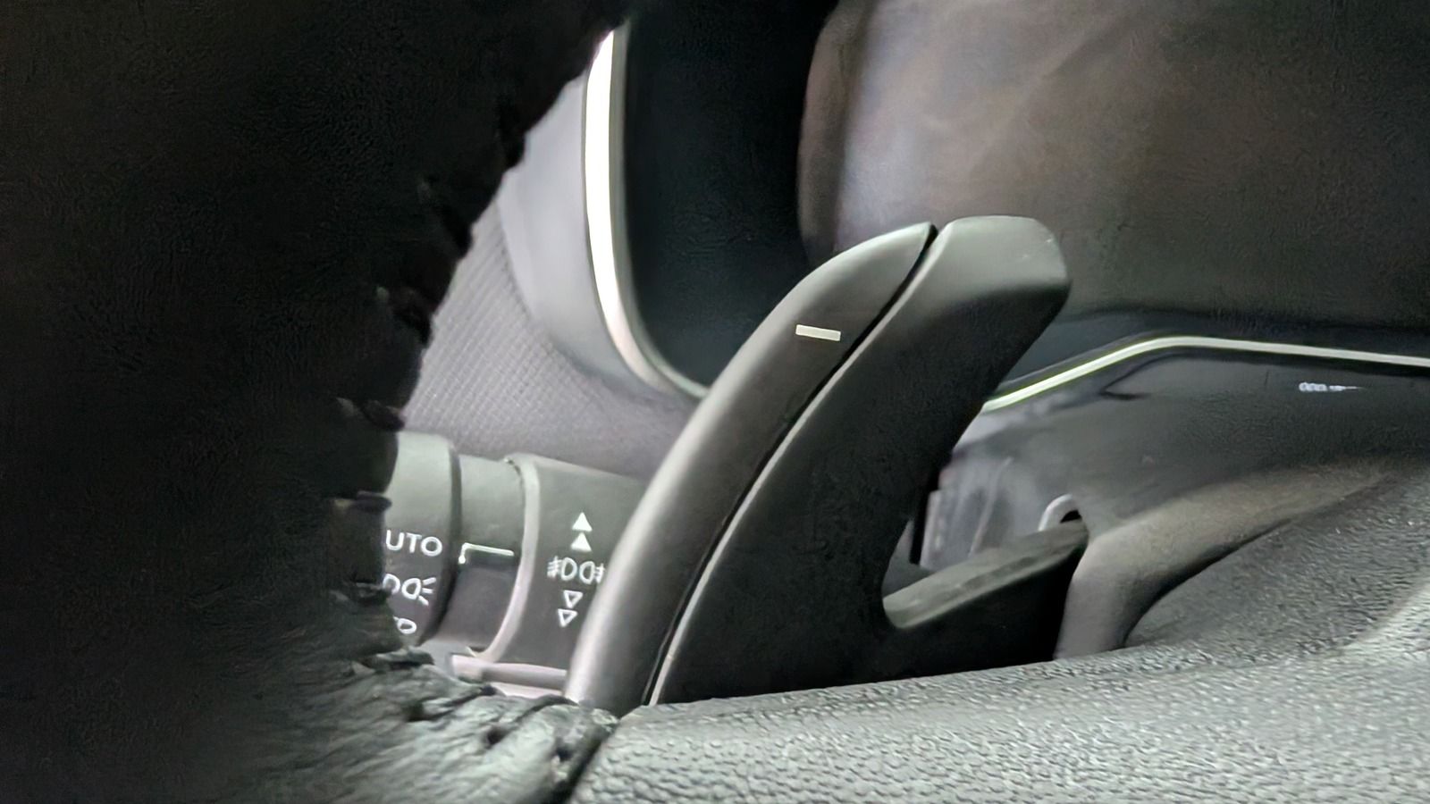 Fahrzeugabbildung Andere Citroën C5 Aircross 1.5 Blue HDI 130 * LED * Nav