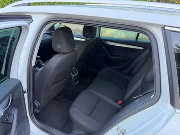 Skoda Octavia - 10