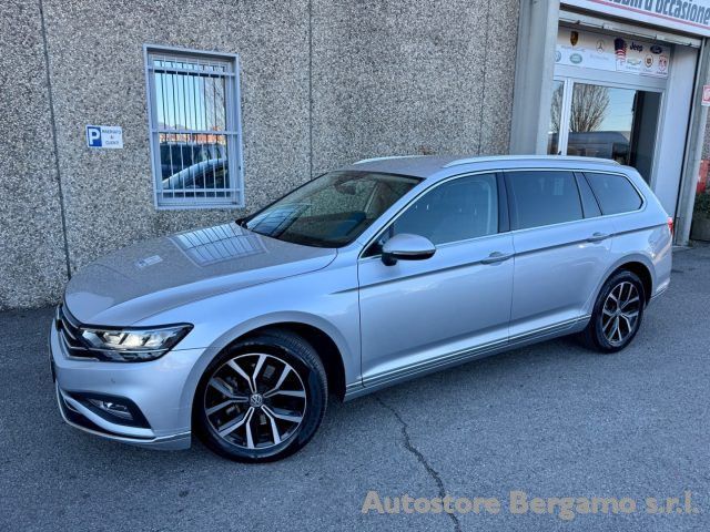 Volkswagen VOLKSWAGEN Passat Variant 2.0 TDI SCR EVO DSG Ex