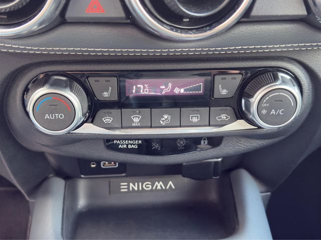 Nissan Juke Enigma MT* Navi*LED*AAC*SHZ*RFK*