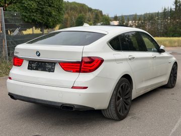 BMW 550 Gran Turismo - 3