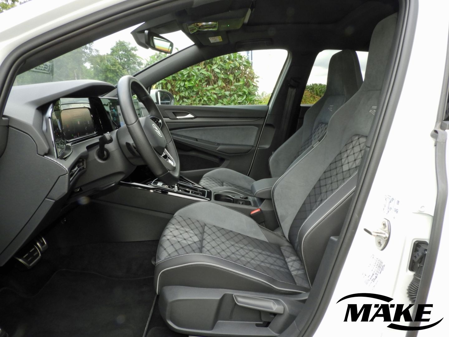 Golf R-Line 2.0 TSI 4Motion AHV ACC IQ.L NAV PD