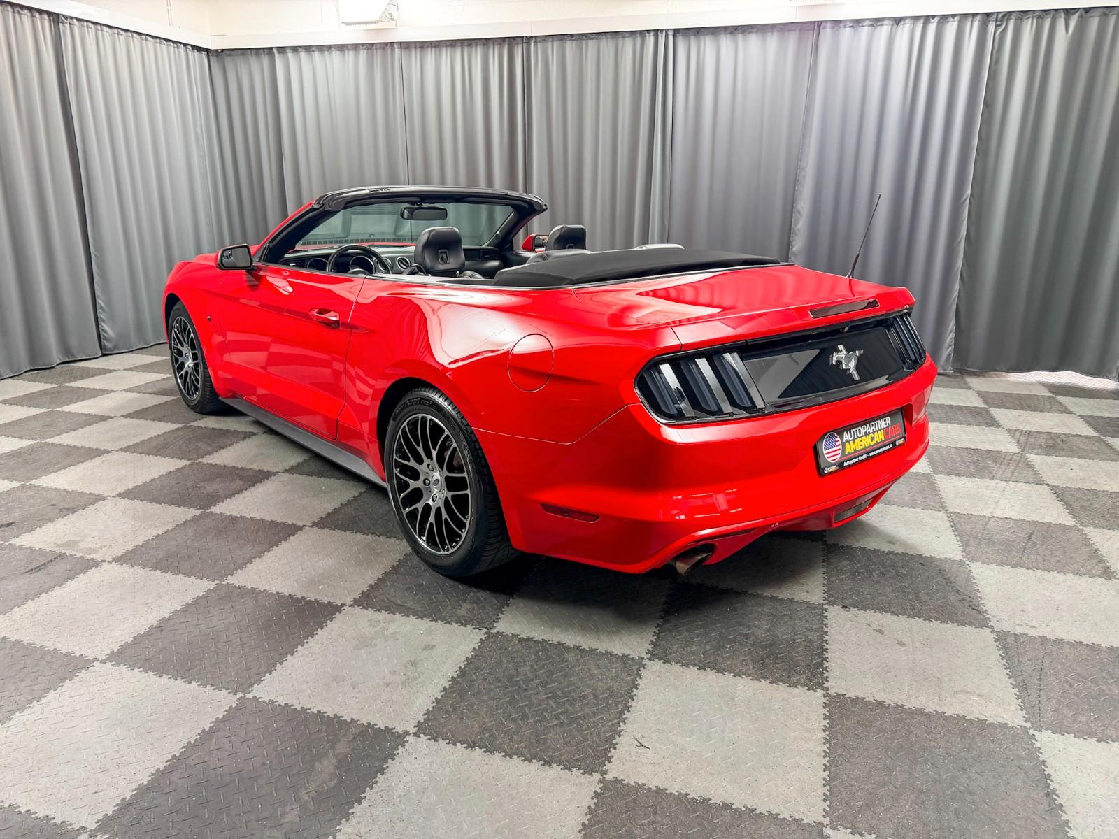 Ford Mustang 2016 Cabrio V6 3.7l, Leder, UNFALLFREI,