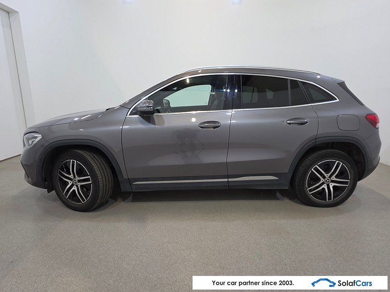 Mercedes-Benz GLA 250 e LED-Xenon Widescreen Navi 1/2 Sport-L imagem 2