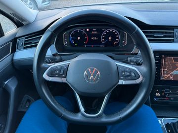 Volkswagen Passat Variant - 3