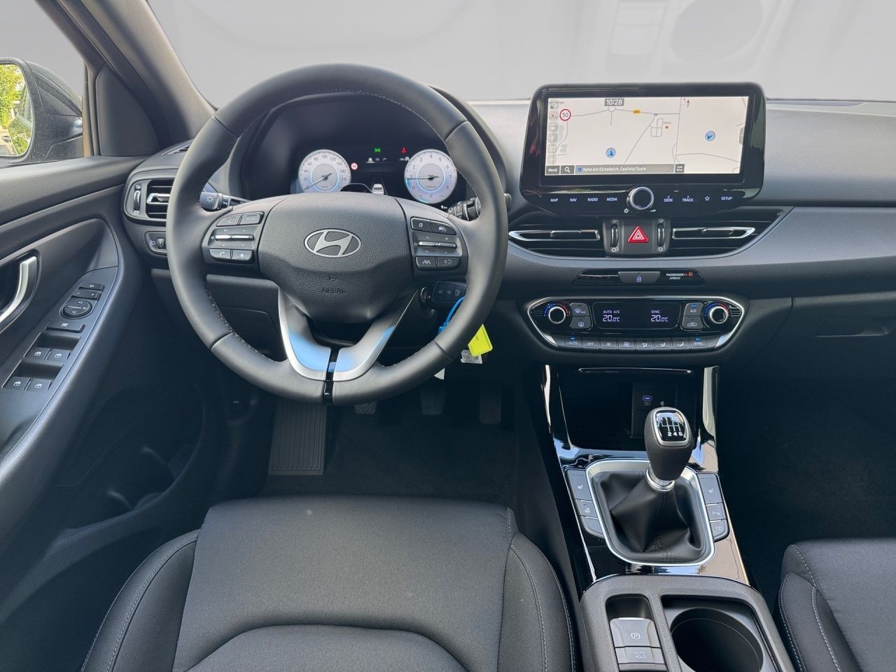 Fahrzeugabbildung Hyundai i30 TREND 2xKlima Akustikglas Fernlichtass. Kam.