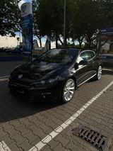 Volkswagen Scirocco 1.4 TSI DSG -