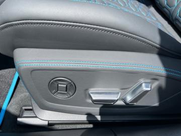 2024 AUDI RS6 photo 10