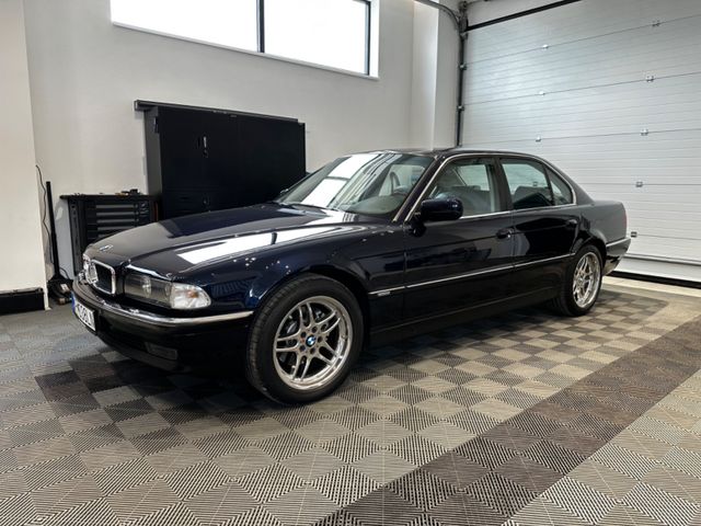 BMW 740i SAMMLER ORIGINAL DE