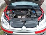 Citroën C4 1.6 16V VTR VTR - Citroën C4 mit LPG-Antrieb