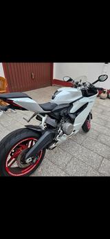 Ducati 899 Panigale  - DUCATI WEIß