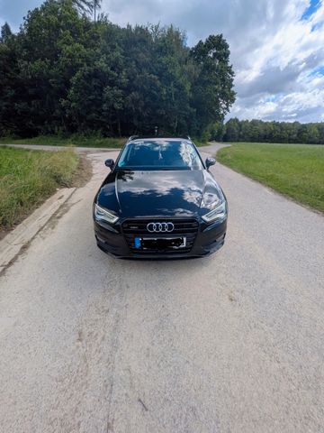 AUDI A3 2.0 TDI S tronic quat. Ambition Sportb. A...