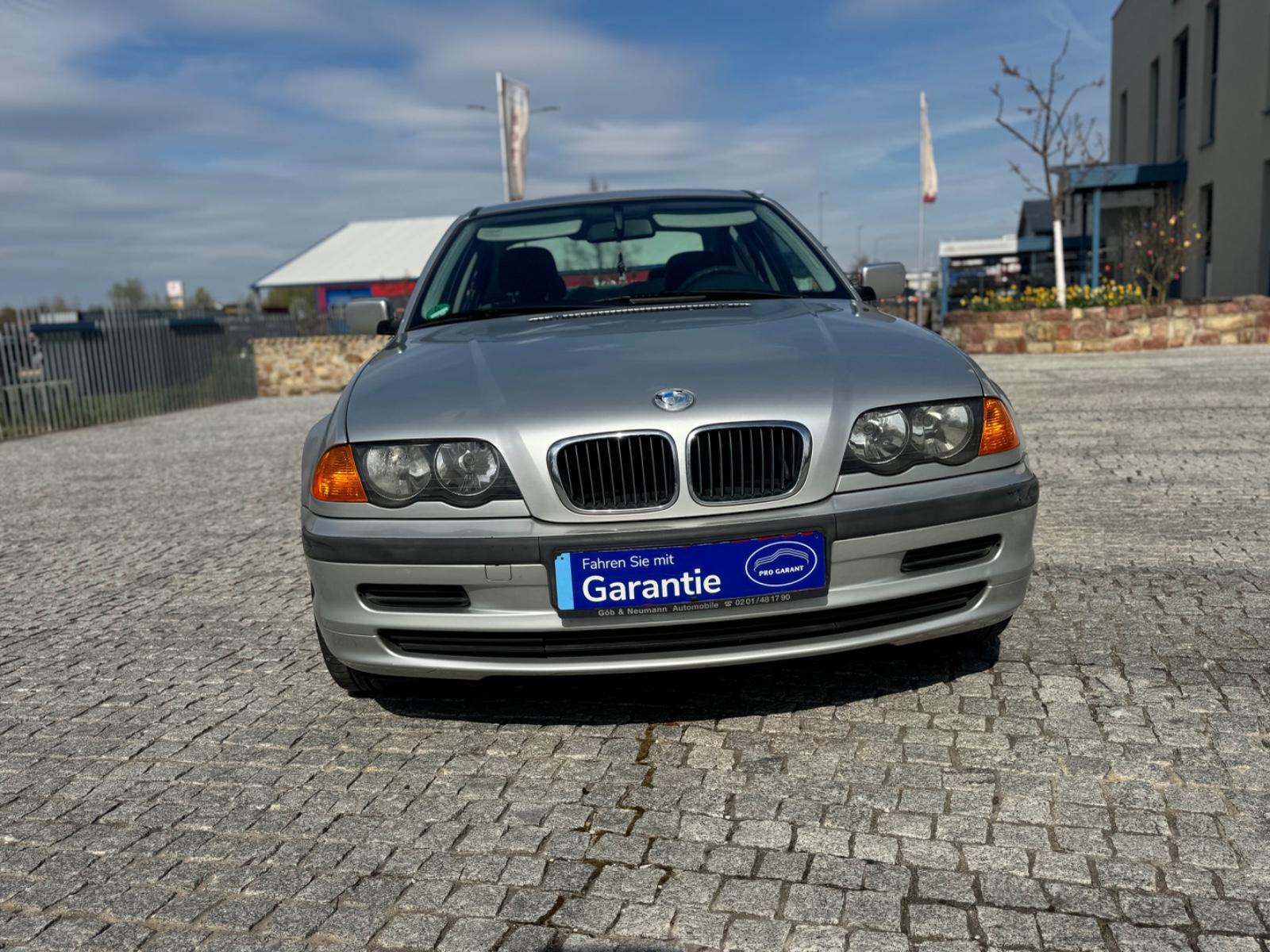 BMW 318i