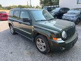 Jeep Patriot Limited - Jeep Patriot mit Schiebedach