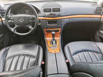 Mercedes E 280 - 10