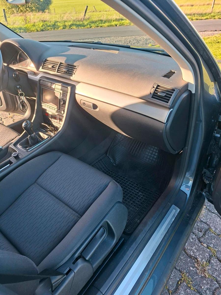 Audi A4 2006 — photo 10