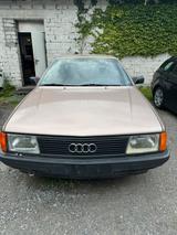 Audi 100 Scheunenfund Typ 44 - Audi 100: 44 Typ