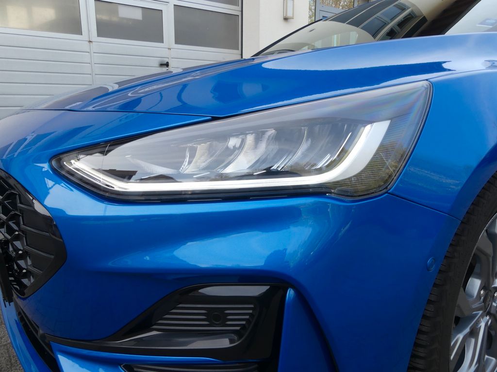 FORD Focus Lim. ST-Line X*ACC*Kamera* FORD Focus Lim. ST-Line X*ACC*Kamera*