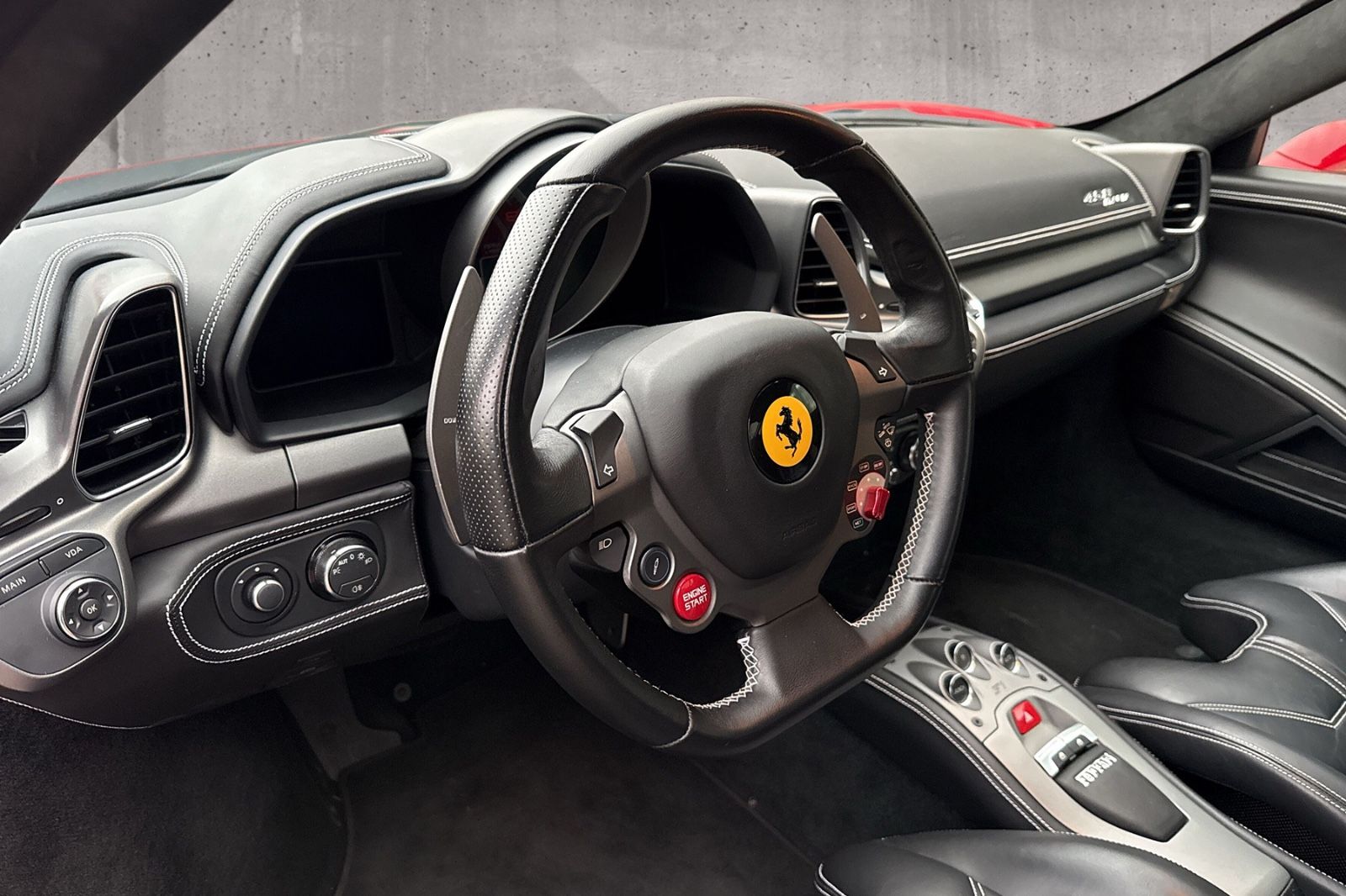 Fahrzeugabbildung Ferrari 458 Italia*dt. Auto*Racing Seats*PDC